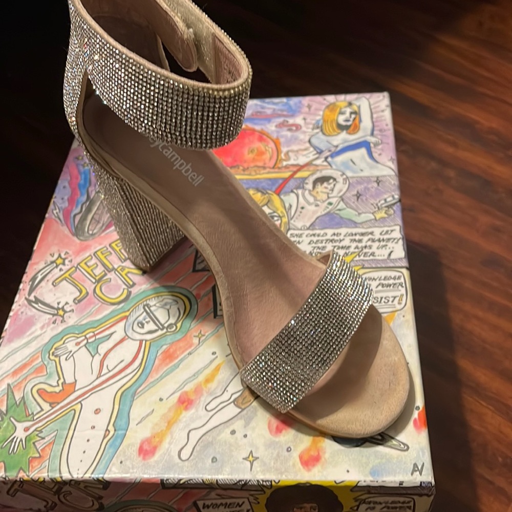 Jeffrey Campbell gorgeous shoes with stones
